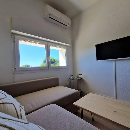 Les Flamants Roses De La Capte T2 *