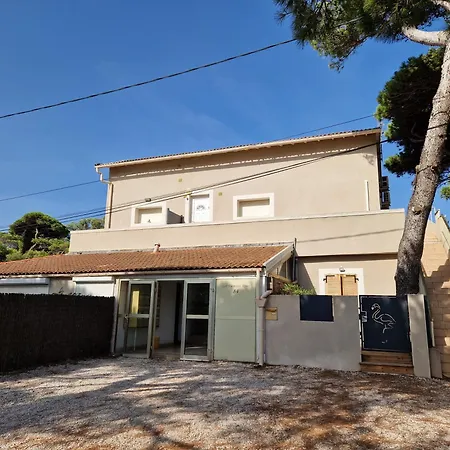 Les Flamants Roses De La Capte T2