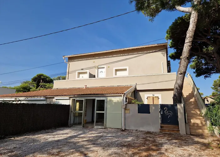 Les Flamants Roses De La Capte T2